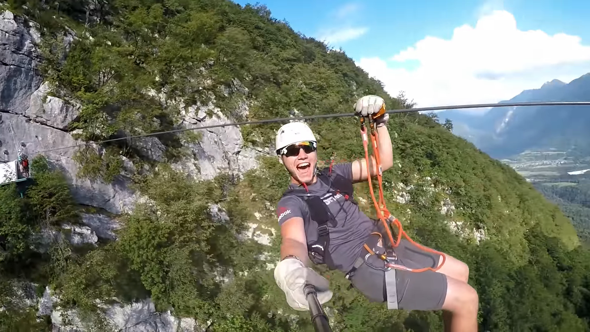 Screenshotter Slovinsko2018RaftingFerratyCanyoningZipline 6’11”