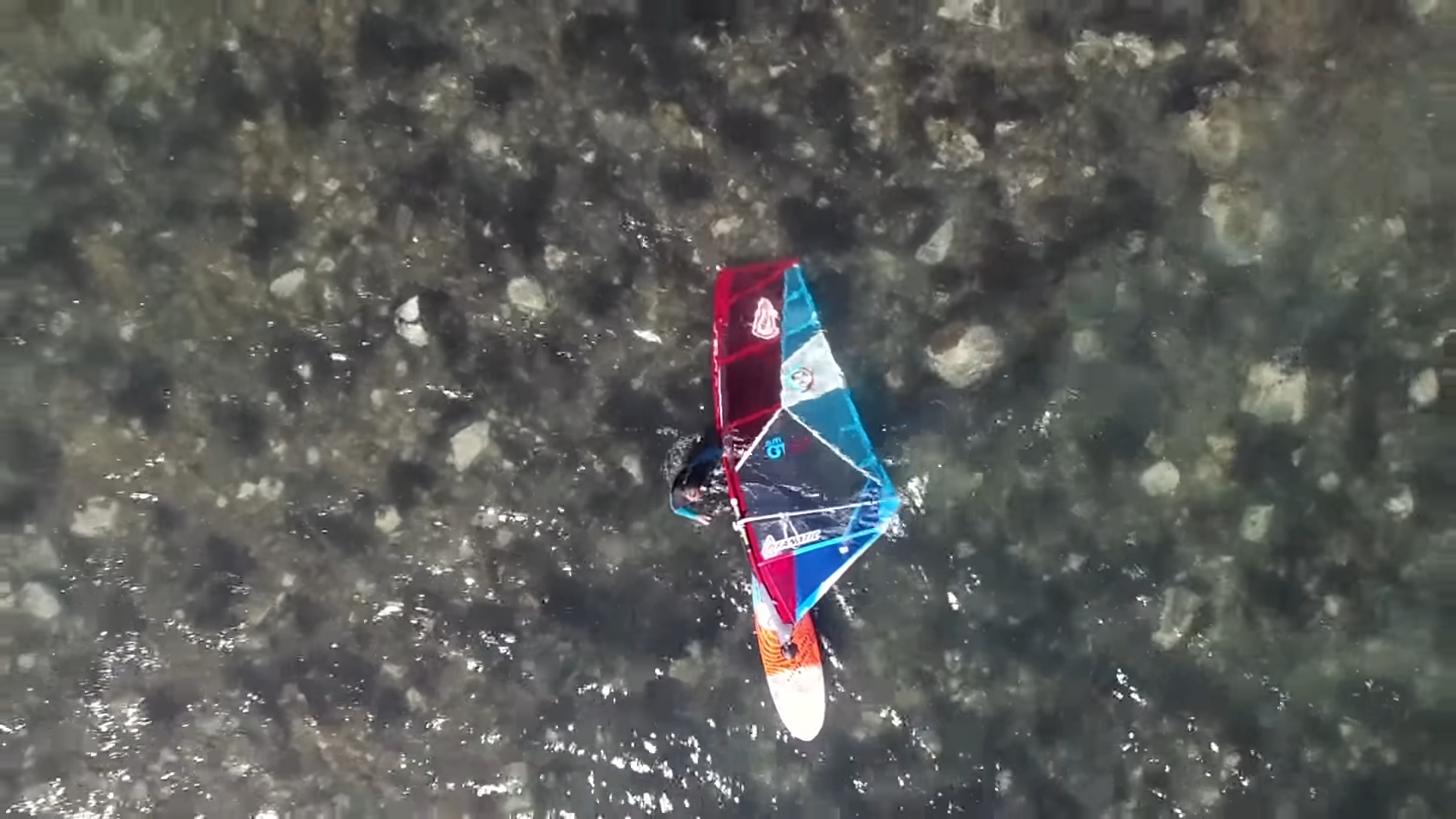 Screenshotter TaranakiWindsurfingWaveClassic20184KHD 1’25”