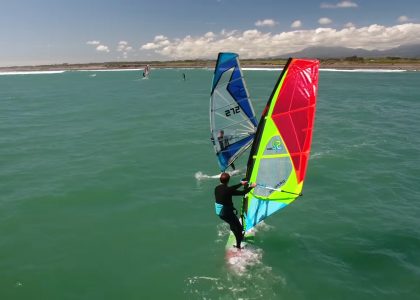 Screenshotter TaranakiWindsurfingWaveClassic20184KHD 2’51”