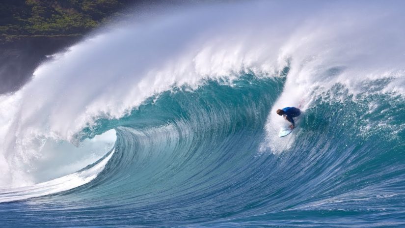 MASSIVE WAIMEA SHOREBREAK JAMIE O BRIEN