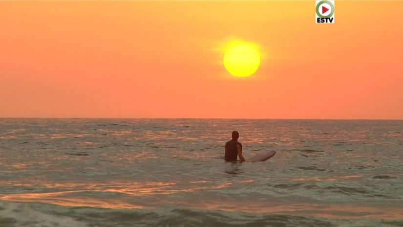 vbp 20992 Montalivet Surfing Sunset 8211 Quiberon TV 247